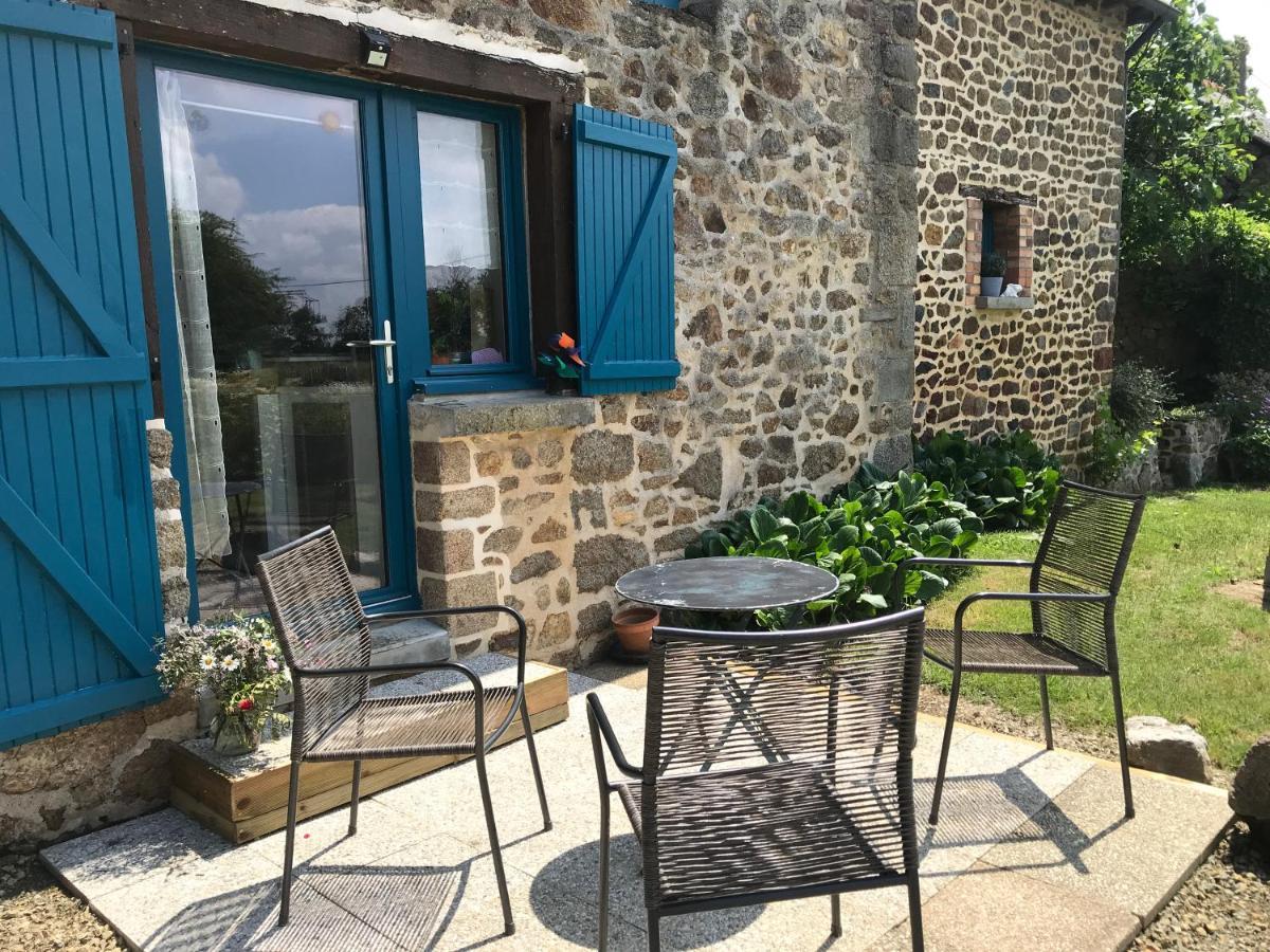 Chambre à la campagne Québriac Exterior foto